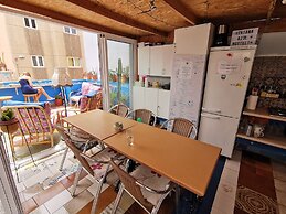 La Ventana Azul Surf Hostel