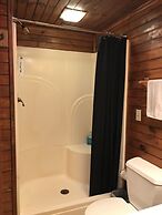 Wellnesste Lodge and Cabin Rentals