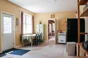 Wellnesste Lodge and Cabin Rentals