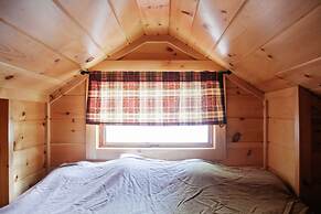 Wellnesste Lodge and Cabin Rentals