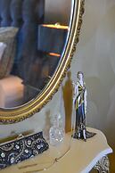 Chatelaine Valley Views