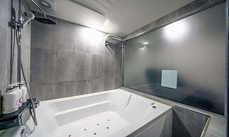 Anyang ILLOWA Hotel