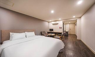 Anyang ILLOWA Hotel