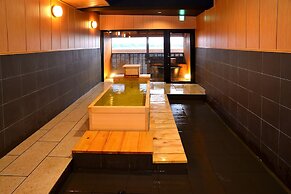 Sado Ryotsu Shiizaki Onsen