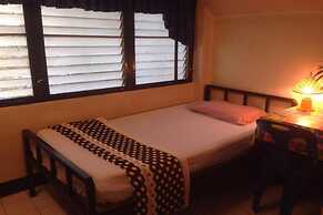 Prasuri Guest House