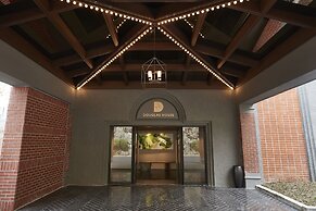 Walkerhill Douglas House