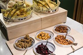 Walkerhill Douglas House