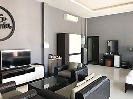 Usotel Waterland Hotel