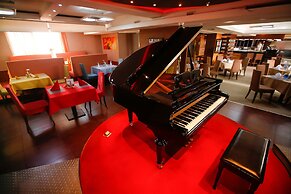 The Corporate Hotel Central