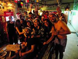 The Oasis Hostel - Adults Only