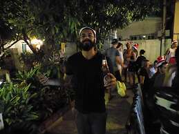 The Oasis Hostel - Adults Only