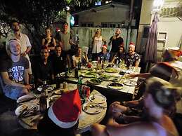 The Oasis Hostel - Adults Only