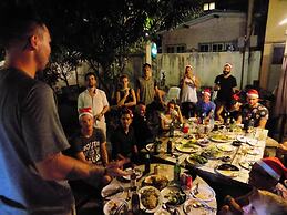 The Oasis Hostel - Adults Only