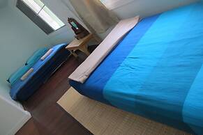 The Oasis Hostel - Adults Only