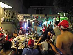 The Oasis Hostel - Adults Only