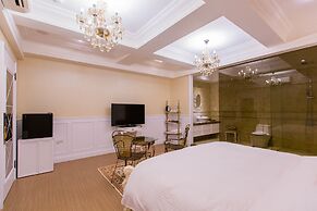 FM Vanilla Bed and Breakfast