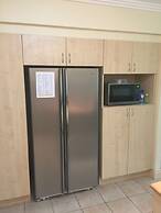 Cairns Golf Course Apartment