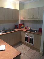 Cairns Golf Course Apartment