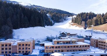 Tirol Lodge