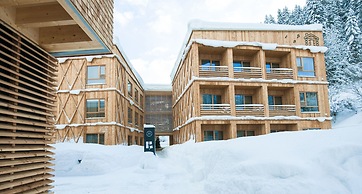 Tirol Lodge