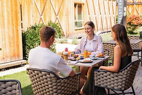 Tirol Lodge