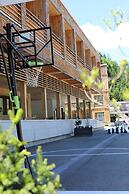 Tirol Lodge