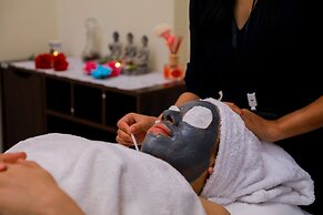 Loumage Suites & Spa