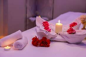 Loumage Suites & Spa