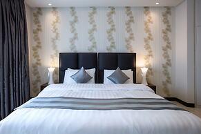 Loumage Suites & Spa