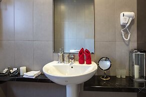 Loumage Suites & Spa