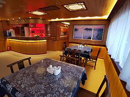 Yangshuo Li River Gallery Lodge