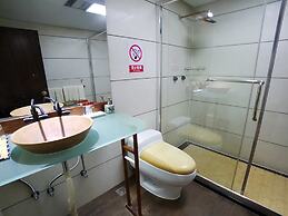 Yangshuo Li River Gallery Lodge