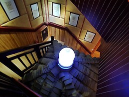 Yangshuo Li River Gallery Lodge