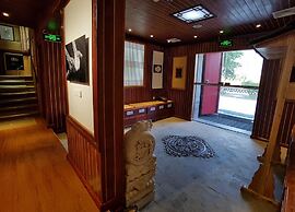 Yangshuo Li River Gallery Lodge