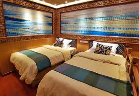 Yangshuo Li River Gallery Lodge