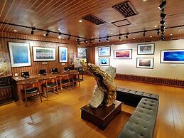 Yangshuo Li River Gallery Lodge