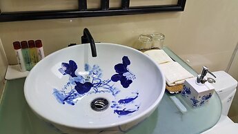 Yangshuo Li River Lodge