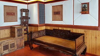 Yangshuo Li River Lodge