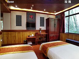Yangshuo Li River Lodge
