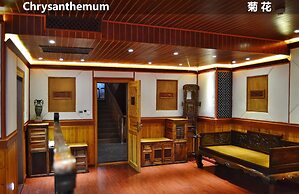 Yangshuo Li River Lodge