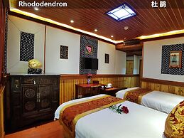 Yangshuo Li River Lodge