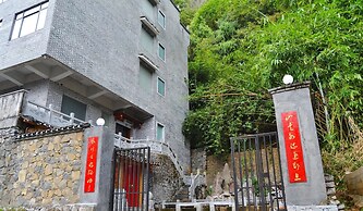 Yangshuo Li River Lodge