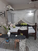 Casa Almeida Guest House