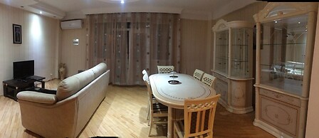 Bachos Apartment