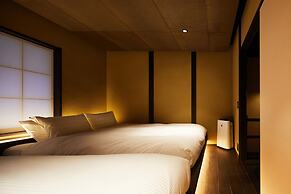 Kyoto Urushiro Wakasaya