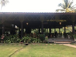 Koh Kood Neverland Beach Resort