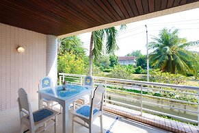 Baan Sansaran Beachfront Condominium