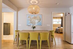 Embassy Apartments Downtown