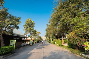 Dusit Grand Park by GrandisVillas