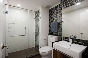 Dusit Grand Park by GrandisVillas